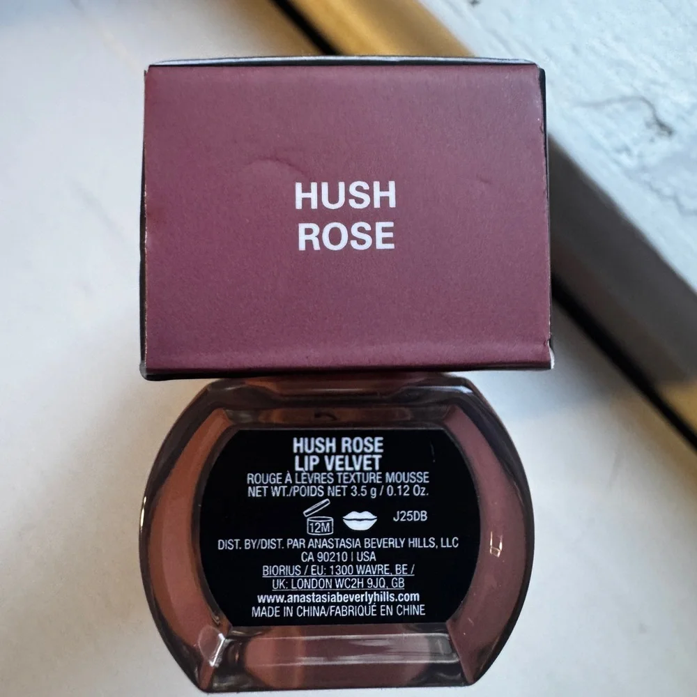 Anastasia Beverly Hills Liquid Lipstick - Mauve Rose Nude